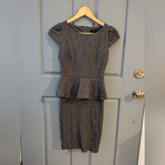 Alice + Olivia | Dresses | Alice Olivia Gray Cap Sleeve Peplum Cocktail  Womens Dress No Size Tag | Poshmark